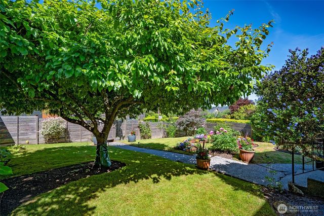 3444 11th Avenue W, Seattle, WA 98119