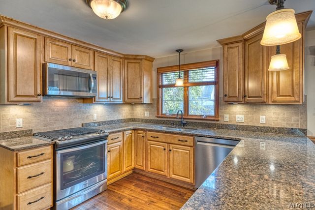 4241 Elmwood Avenue, Hamburg, NY 14219