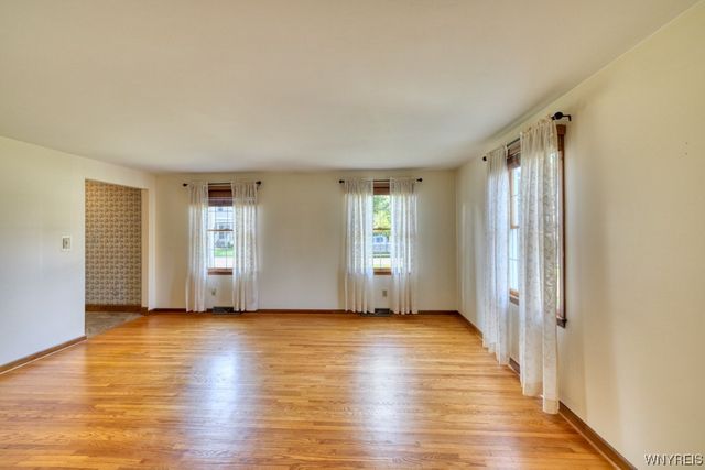 4241 Elmwood Avenue, Hamburg, NY 14219