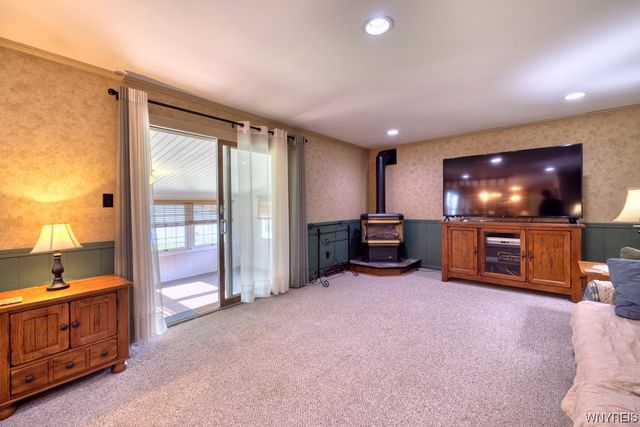 4241 Elmwood Avenue, Hamburg, NY 14219