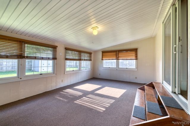 4241 Elmwood Avenue, Hamburg, NY 14219