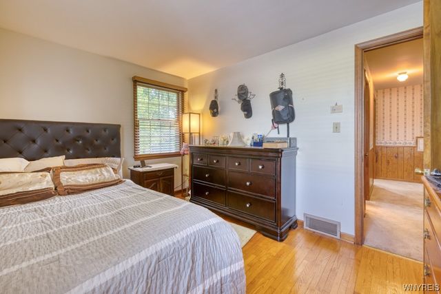 4241 Elmwood Avenue, Hamburg, NY 14219