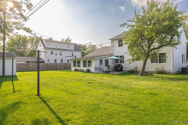 4241 Elmwood Avenue, Hamburg, NY 14219