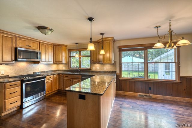 4241 Elmwood Avenue, Hamburg, NY 14219