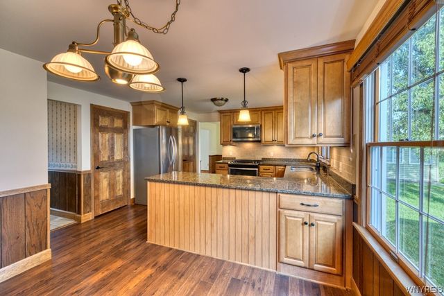 4241 Elmwood Avenue, Hamburg, NY 14219