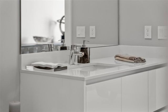301 QUAY COMMONS 1709, Sarasota, FL 34236