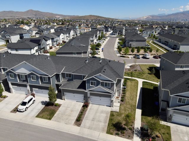 4863 E HIDDEN STEPPE BND, Eagle Mountain, UT 84005