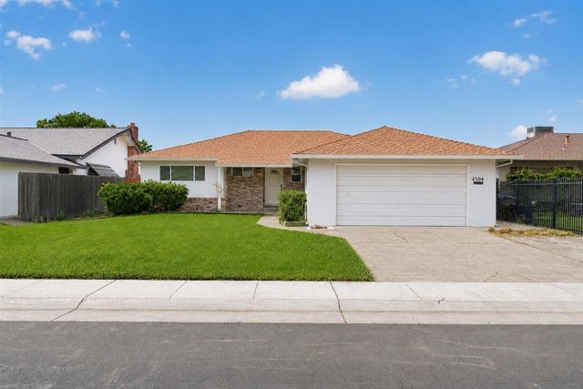 4304 Iowa Ave, Sacramento, CA 95824