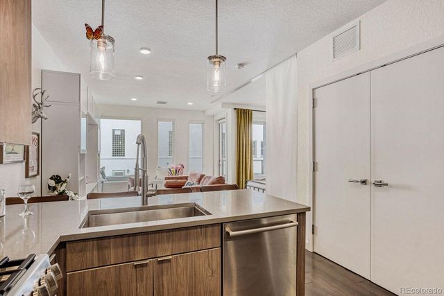 1616 S Broadway 218, Denver, CO 80210