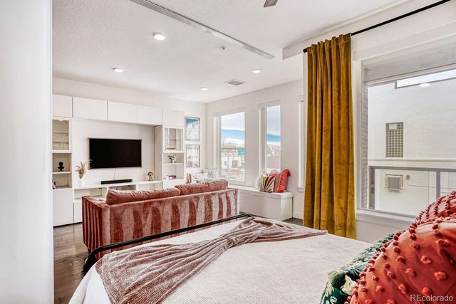 1616 S Broadway 218, Denver, CO 80210