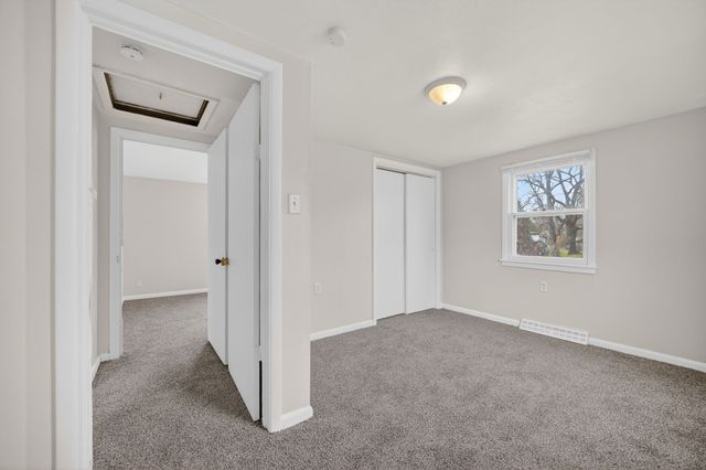 4754 NE 27th Court, Des Moines, IA 50317