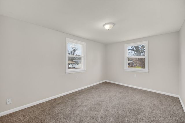 4754 NE 27th Court, Des Moines, IA 50317