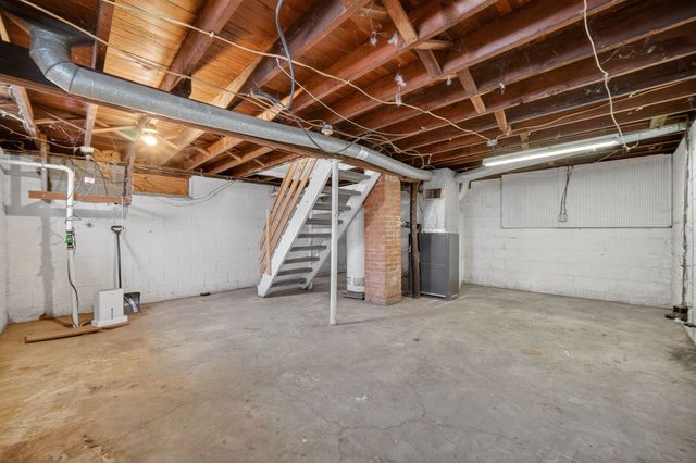 4754 NE 27th Court, Des Moines, IA 50317