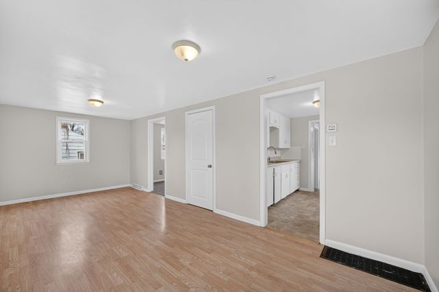 4754 NE 27th Court, Des Moines, IA 50317