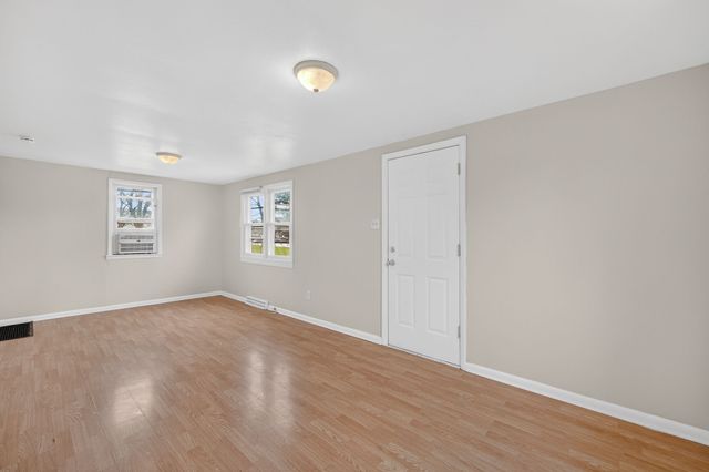 4754 NE 27th Court, Des Moines, IA 50317