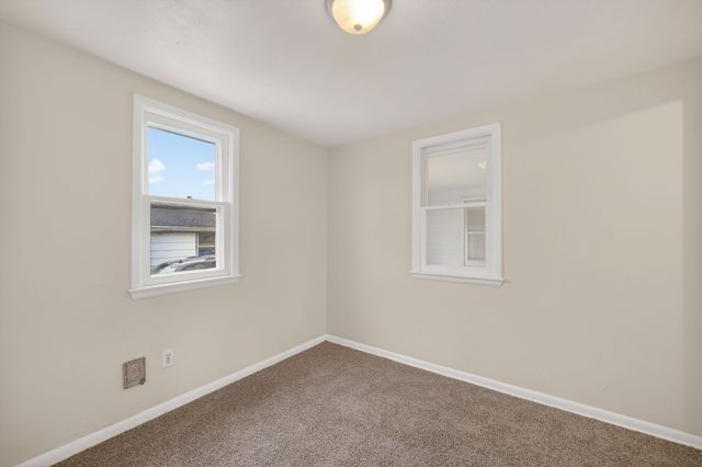 4754 NE 27th Court, Des Moines, IA 50317