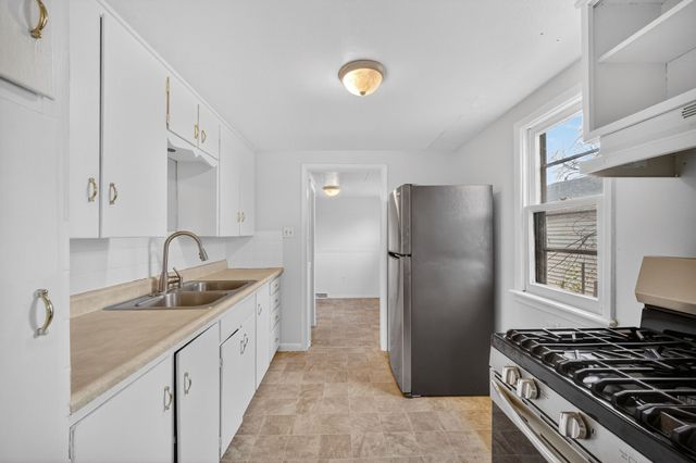 4754 NE 27th Court, Des Moines, IA 50317