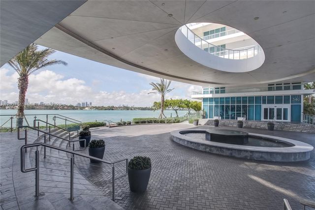 540 W Ave 2112 2112, Miami Beach, FL 33139