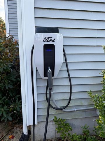 7 Park Ave, Plymouth, MA 02360