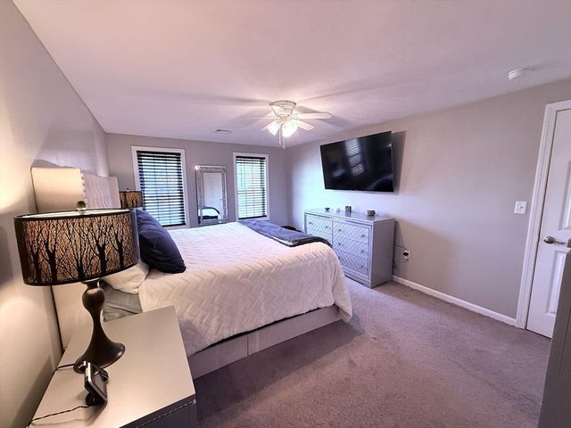 7 Park Ave, Plymouth, MA 02360