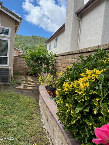 5191 Carmento Drive, Oak Park, CA 91377