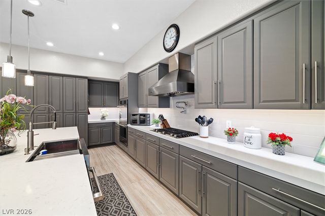 327 Quiet Harbor Drive, Henderson, NV 89052