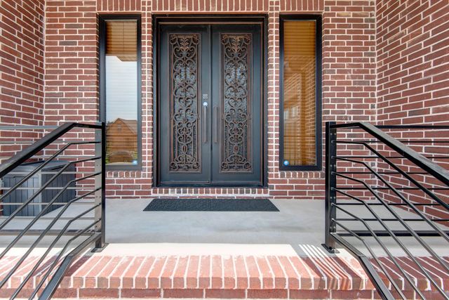 1837 E Cobblestone Drive, Ozark, MO 65721