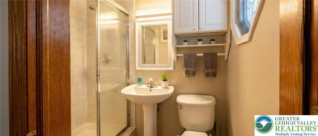 525 Black Oak Drive, Pocono Twp, PA 18372