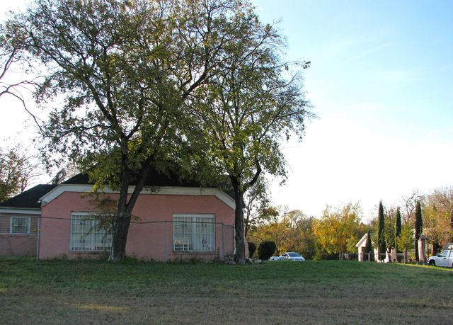 322 W Louisiana Avenue, Dallas, TX 75224