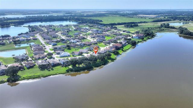 492 MEANDERING WAY, Polk City, FL 33868