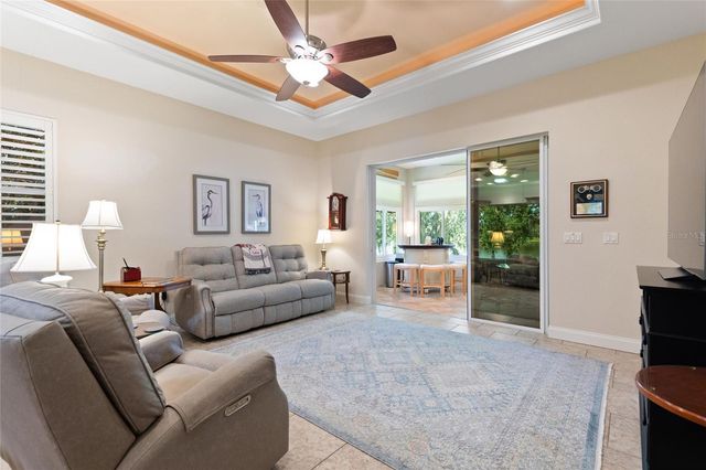 492 MEANDERING WAY, Polk City, FL 33868