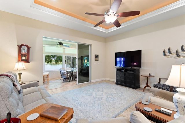 492 MEANDERING WAY, Polk City, FL 33868