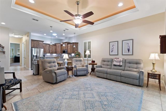 492 MEANDERING WAY, Polk City, FL 33868