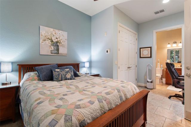 492 MEANDERING WAY, Polk City, FL 33868