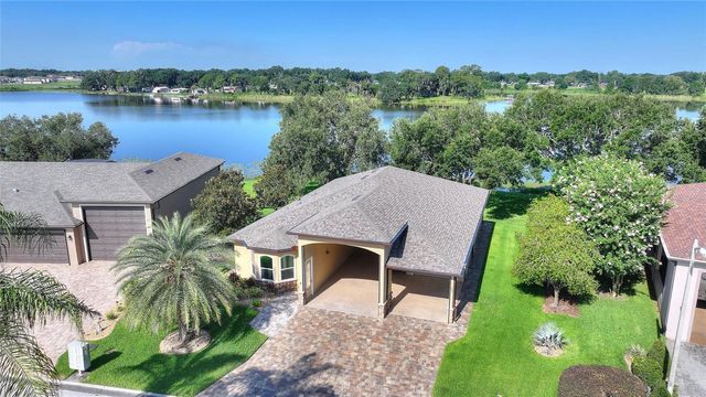 492 MEANDERING WAY, Polk City, FL 33868