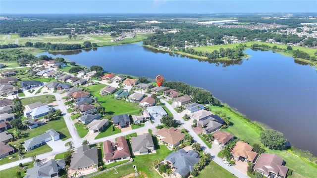 492 MEANDERING WAY, Polk City, FL 33868