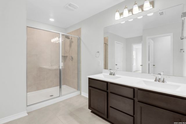 547 DEER CREST DR, New Braunfels, TX 78130
