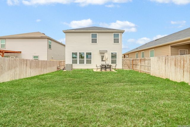 547 DEER CREST DR, New Braunfels, TX 78130