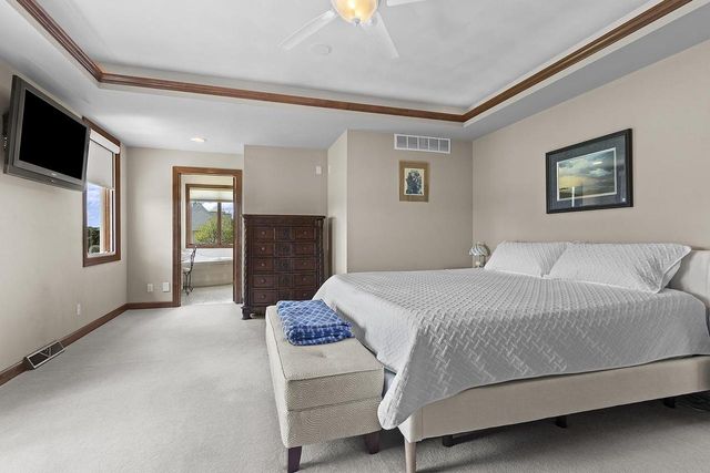 W7415 RIDGETOP DRIVE, Neenah, WI 54956