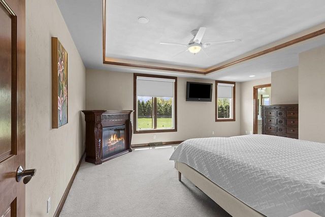 W7415 RIDGETOP DRIVE, Neenah, WI 54956