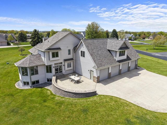 W7415 RIDGETOP DRIVE, Neenah, WI 54956