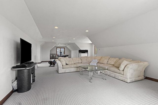 W7415 RIDGETOP DRIVE, Neenah, WI 54956