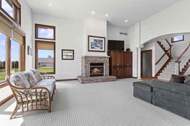 W7415 RIDGETOP DRIVE, Neenah, WI 54956