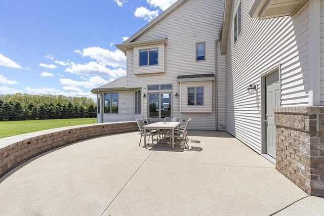 W7415 RIDGETOP DRIVE, Neenah, WI 54956