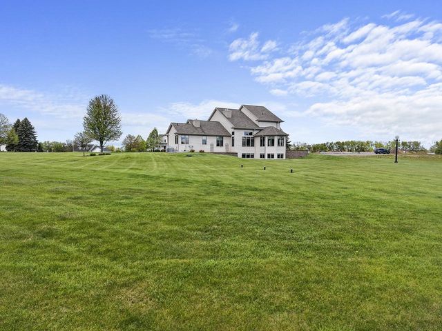W7415 RIDGETOP DRIVE, Neenah, WI 54956
