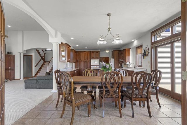 W7415 RIDGETOP DRIVE, Neenah, WI 54956