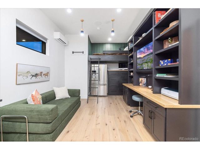 1950 W Wolfensberger Ct, Castle Rock, CO 80109