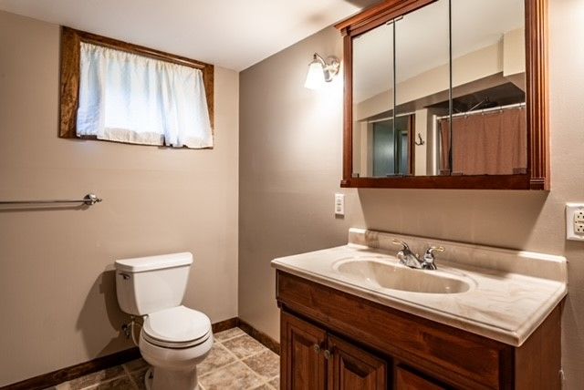 107 Cedar Rd, Center Twp, PA 16001