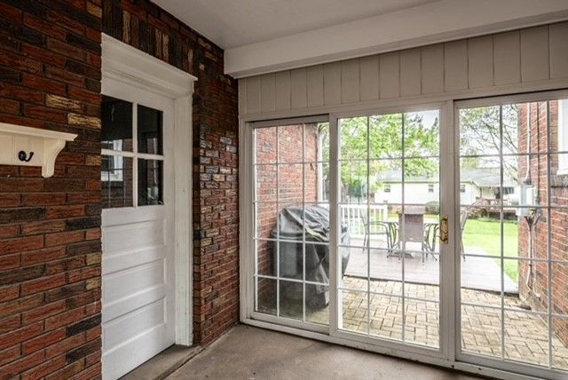 107 Cedar Rd, Center Twp, PA 16001