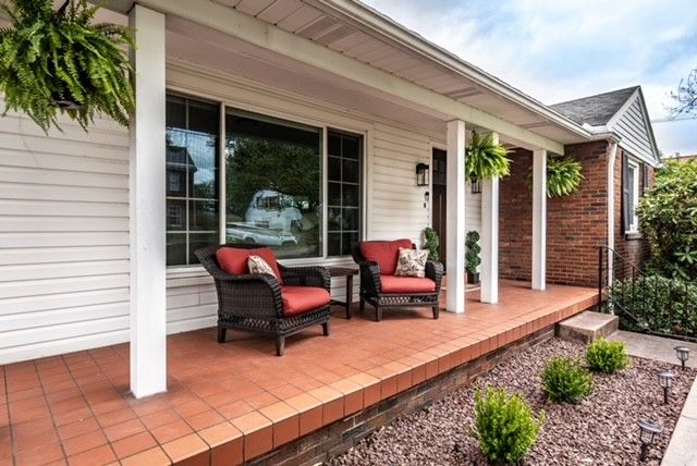 107 Cedar Rd, Center Twp, PA 16001
